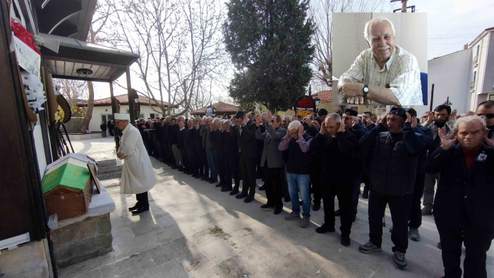 Gazeteci-Yazar Feyzullah Aktan, son yolculuğuna uğurlandı