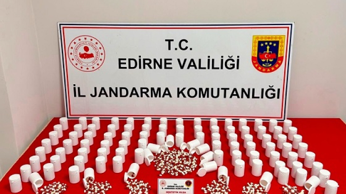 Keşan’da 5 bin 679 sentetik ecza ele geçirildi; 2 gözaltı