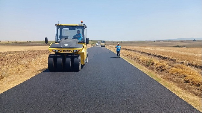 Keşan’da 10 köyü birbirine bağlayan yol asfaltlandı