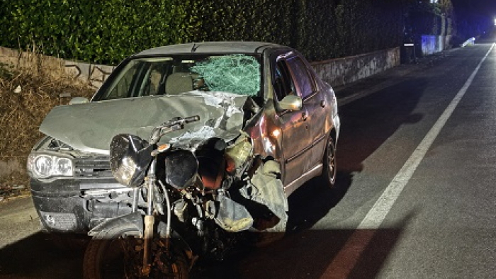 İpsala’da otomobil motosiklete çarptı; 3 yaralı