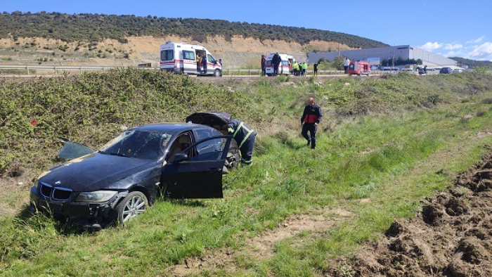 Keşan’da 2 otomobil çarpıştı: 5 yaralı