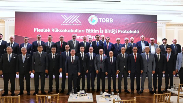 Keşan TSO ve Keşan TB, meslek yüksekokulları eğitim iş birliği protokolü imza törenine katıldı