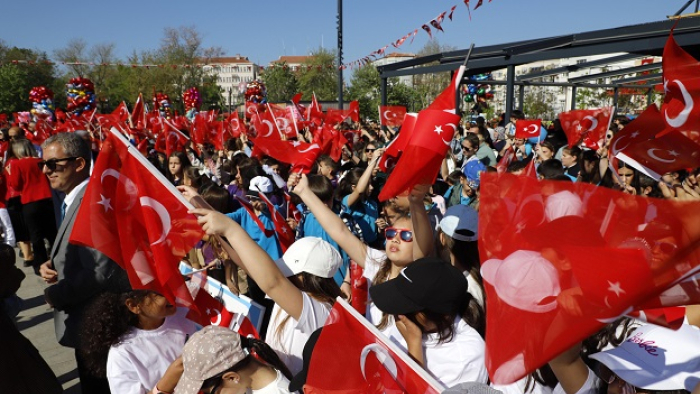23 Nisan coşkuyla kutlandı