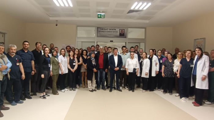 Op. Dr. Vedat Serin’in ismi, Ortopedi ve Cerrahi Servisi’ne verildi