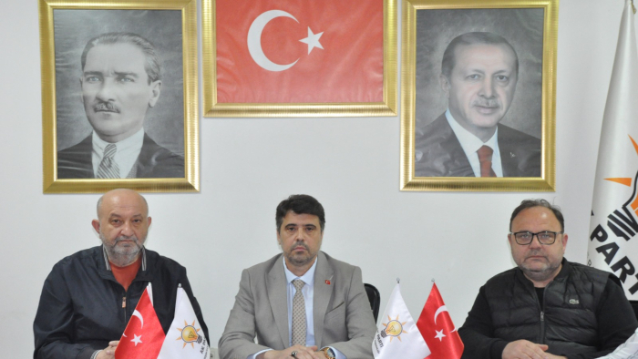 AK Parti’li Pekdemir, belediyeye sordu: Kaç tane arsa, dükkan satıldı ve borçların son durumu nedir?