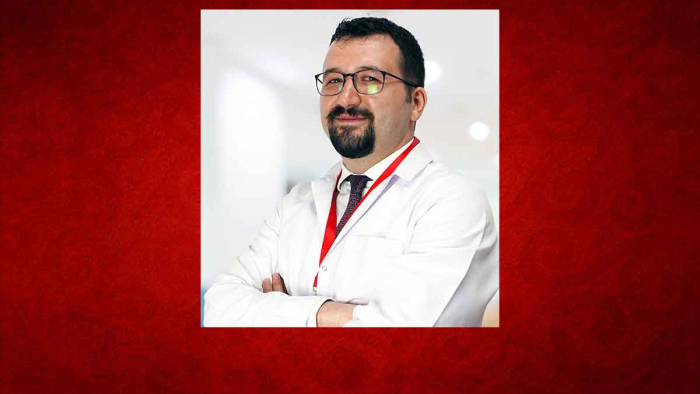 Op. Dr. Aydın, kafa travmaları ve omurga kırıklarının tedavisi hakkında bilgilendirdi