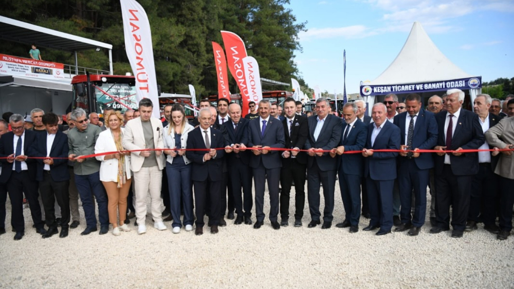 Keşan 2. Tarım ve Hayvancılık Gıda Sanayi Otomotiv ve İş Makinaları Fuarı start aldı