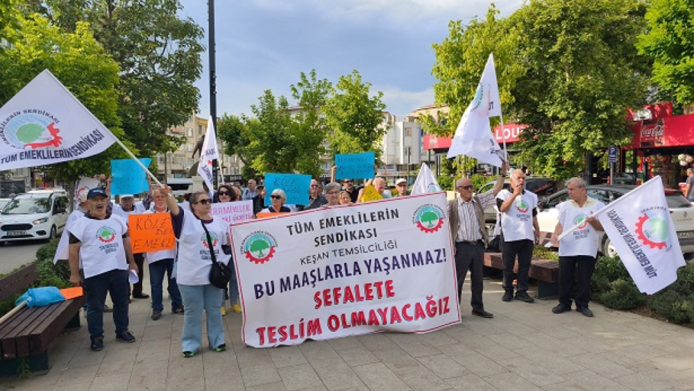 Tüm emekliler, maaşlarının güncellenmesini istiyor