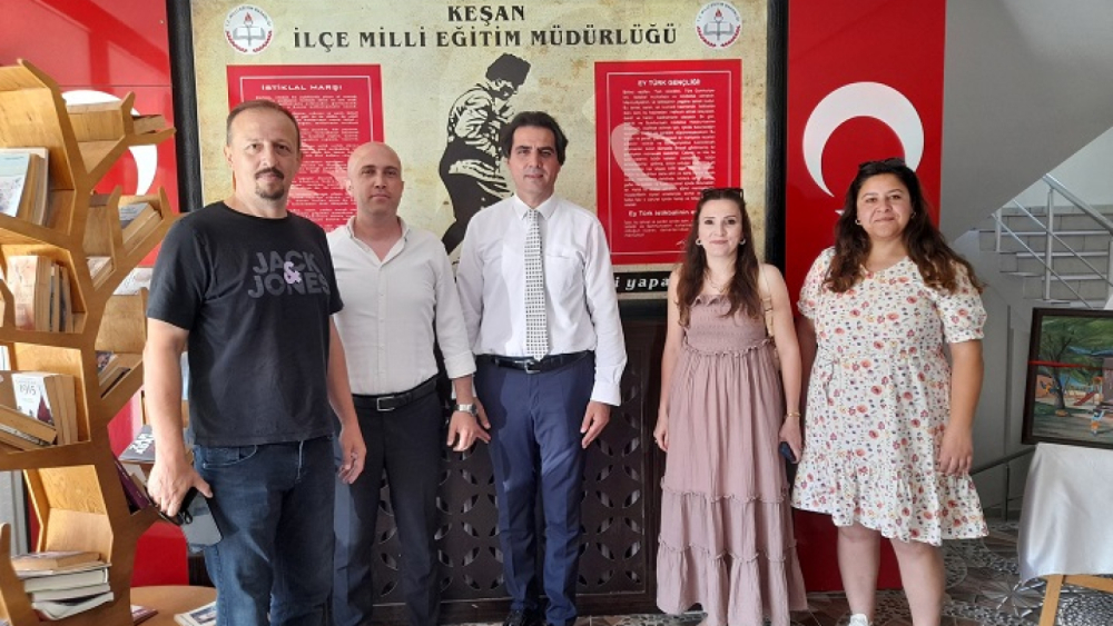 Keşan Atatürk Ortaokulu proje grubundan İlhan Saz’a ziyaret