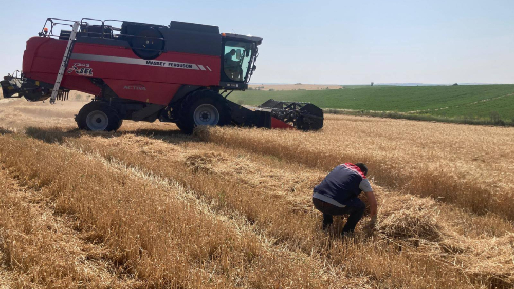 Keşan’da biçerdöver ve balya makinaları kontrol ediliyor