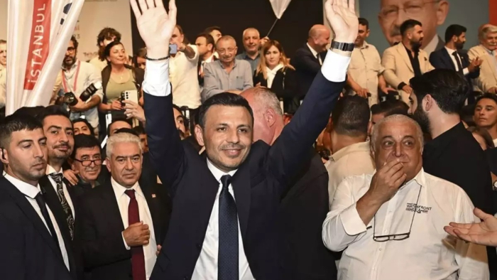 CHP'nin İstanbul İl Kongresi iptal edildi! Özgür Çelik ve yönetimi görevden alındı