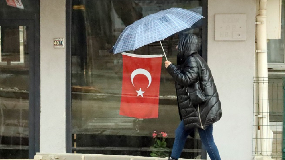 Dikkat bu akşam ‘kuvvetli yağış’ geliyor