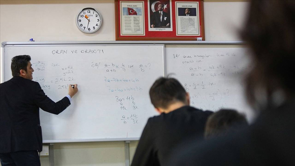 Sözleşmeli öğretmen atamasına ilişkin tercih ve atama kılavuzu yayımlandı