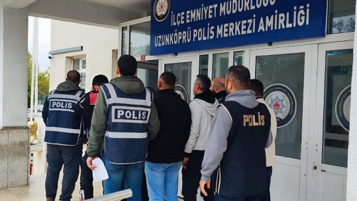 Aranan 5 firari hükümlü yakalanarak, tutuklandı