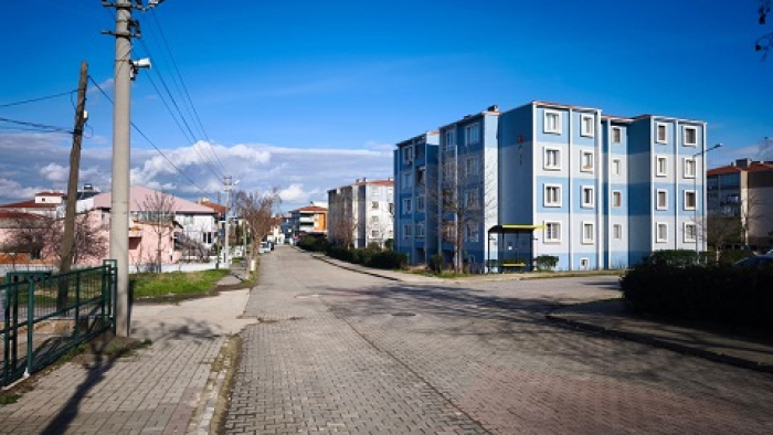 Nazmi Başar Caddesi’ne kasis ve yaya geçidi yapılması isteniyor