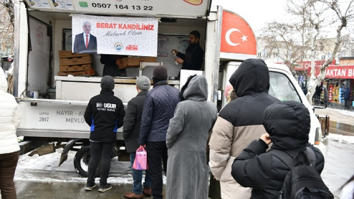 Keşan Belediyesi, lokma dağıttı