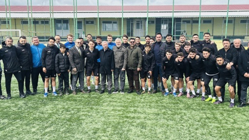 Kaymakam Mercan’dan Keşanspor’a tatlı sürpriz