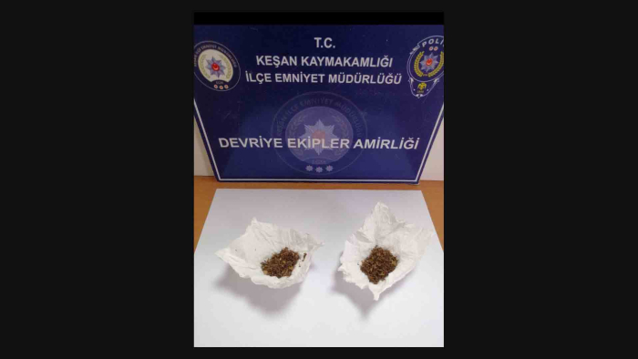 Keşan’da üzerinde uyuşturucuyla yakalanan şüpheliye gözaltı