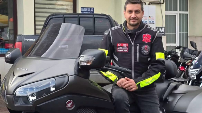 Tamir ettiği motosikleti test ederken kaza yapan usta yaralandı