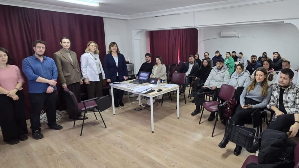 Keşan Sosyal Hizmet Merkezi’nden evlilik öncesi eğitimi
